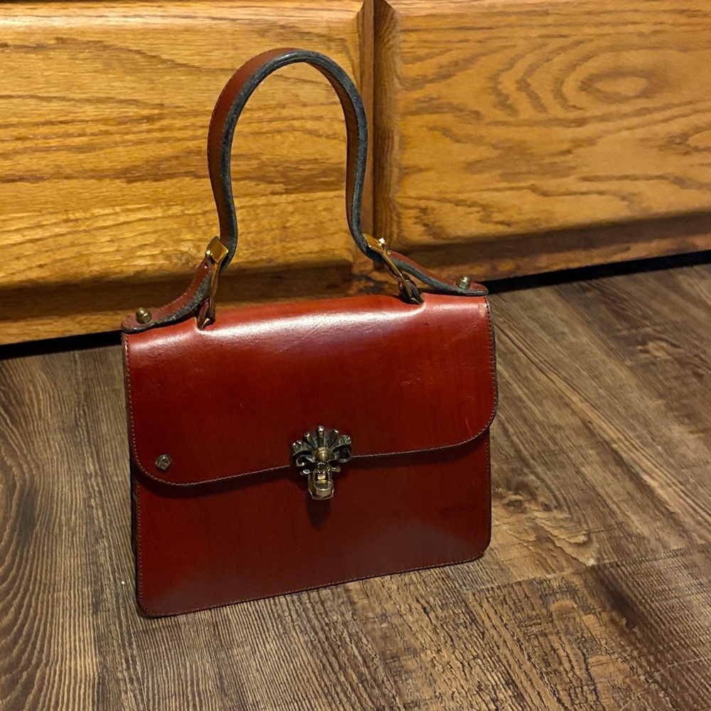 Vintage Etienne Aigner top handle purse!